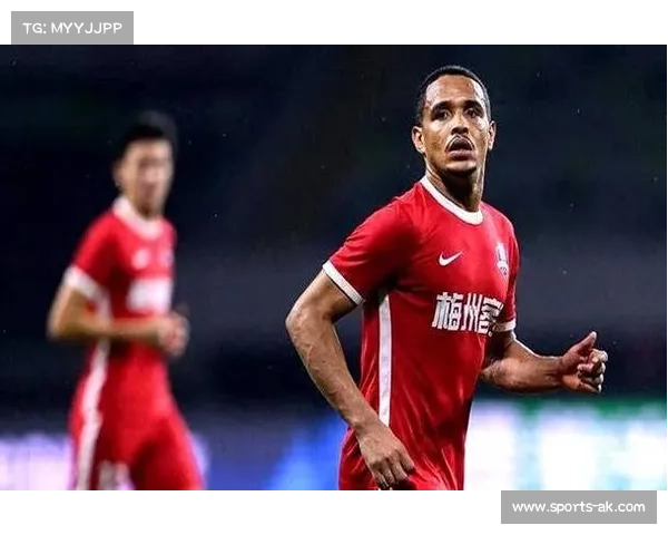 梅州客家五连败深陷降级区，赛季黑马难逃保级命